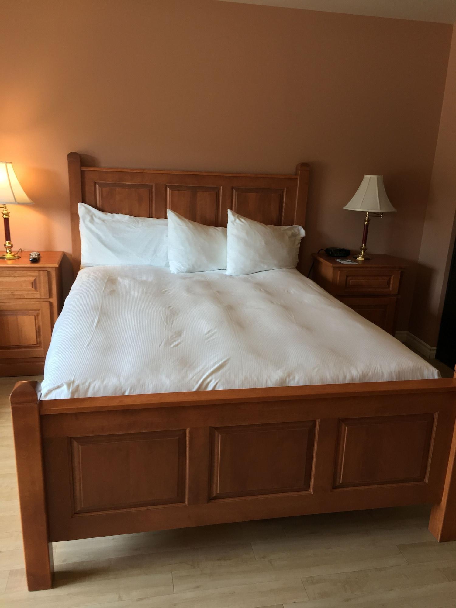 Hotel Baie Saint Paul Екстериор снимка
