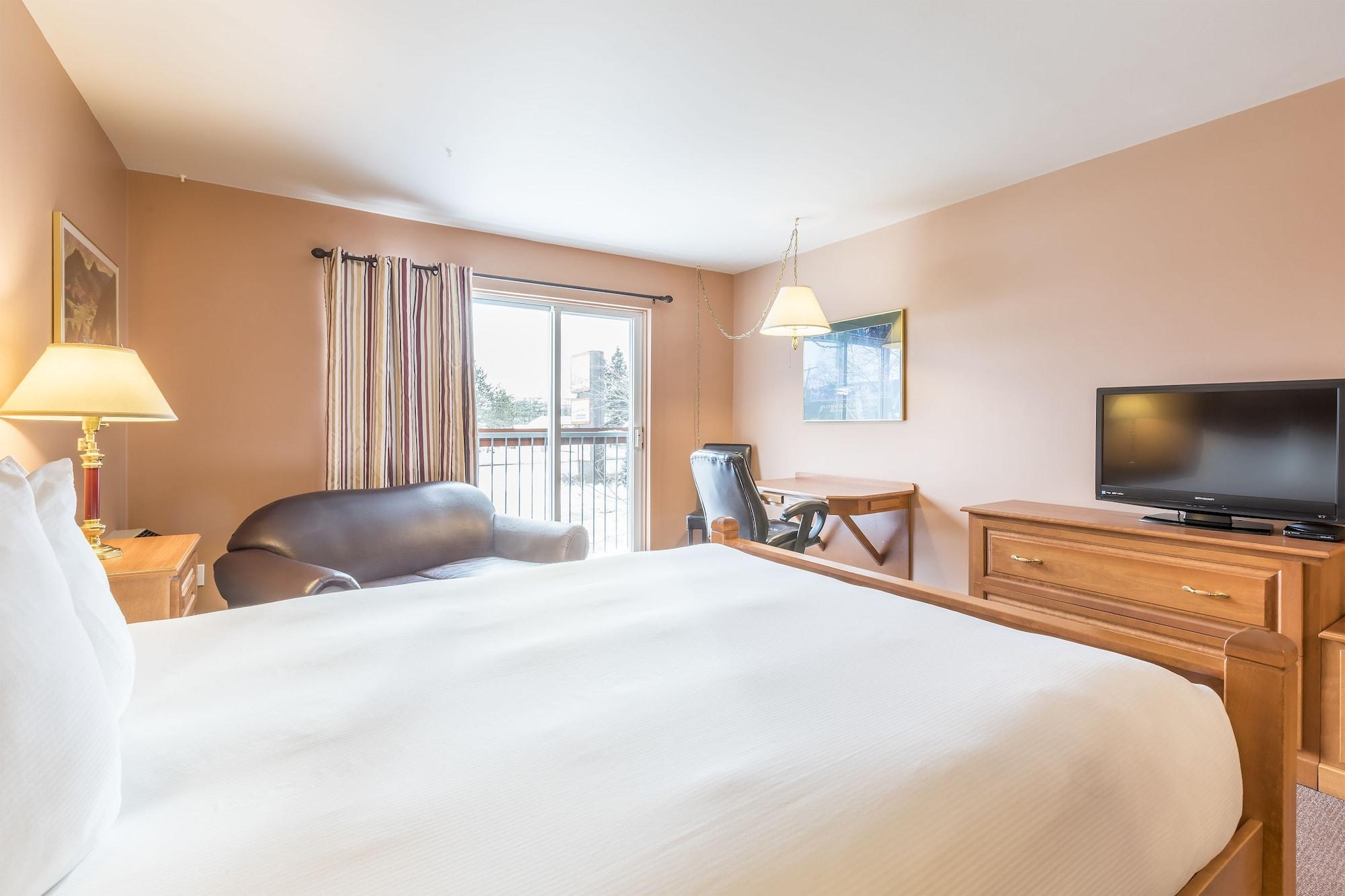 Hotel Baie Saint Paul Екстериор снимка