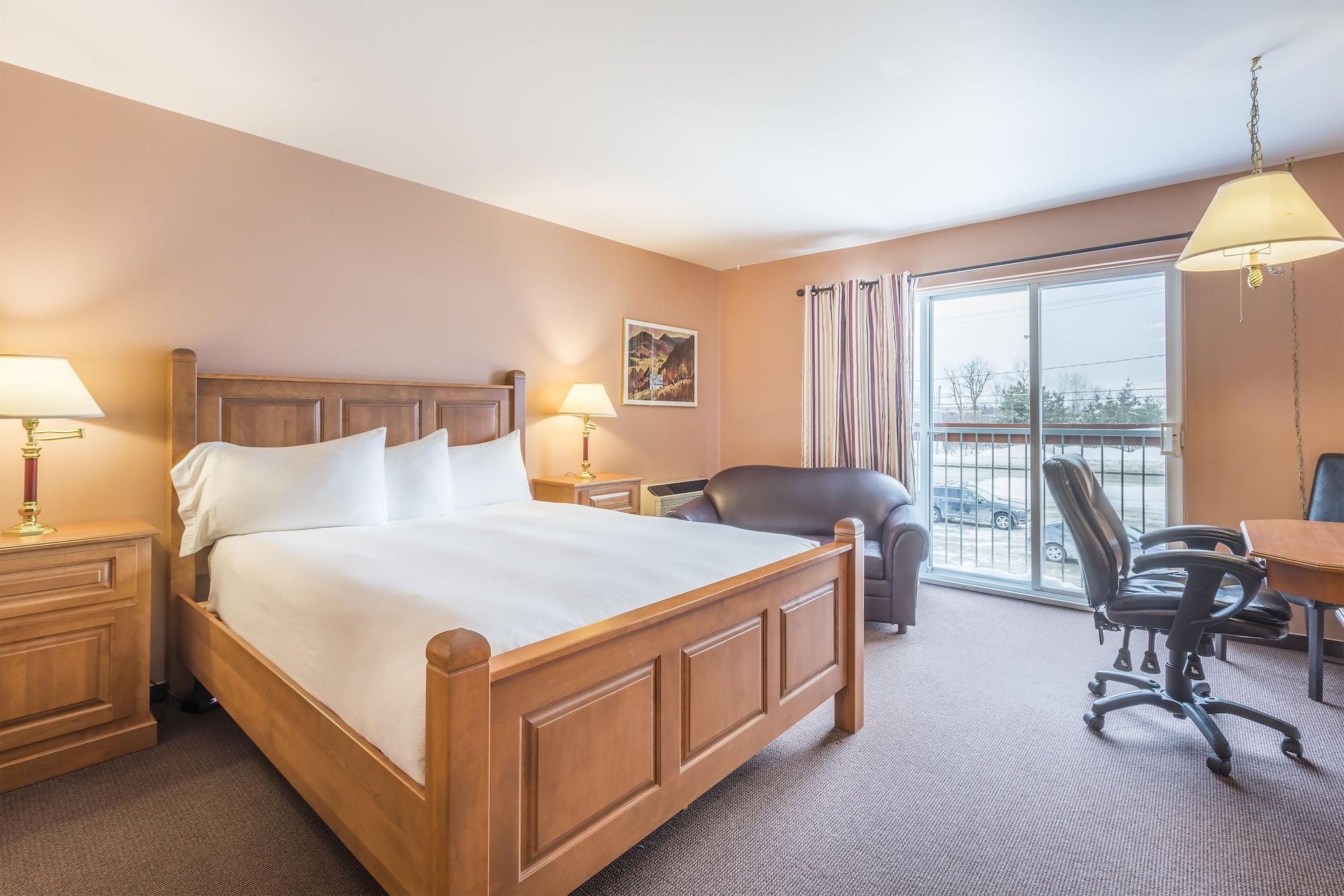 Hotel Baie Saint Paul Екстериор снимка