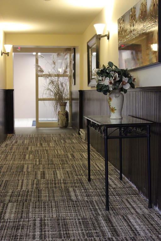 Hotel Baie Saint Paul Екстериор снимка